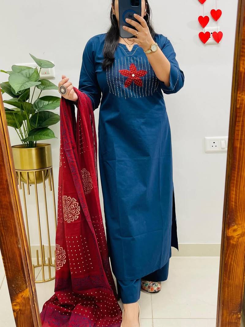 women pure cotton embroideredry kurta with pant and dupatta